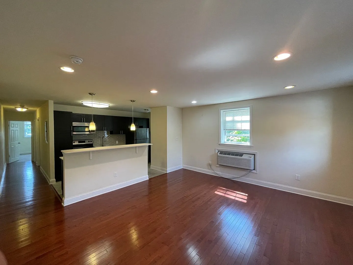Maison Ridge Apartments — Photo 3