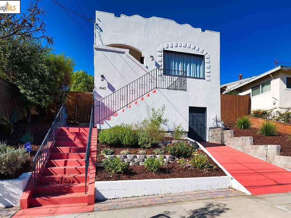 2nd image of 3143 Monticello Ave