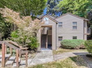 9805 Avondale Rd NE APT K136, Redmond, WA 98052