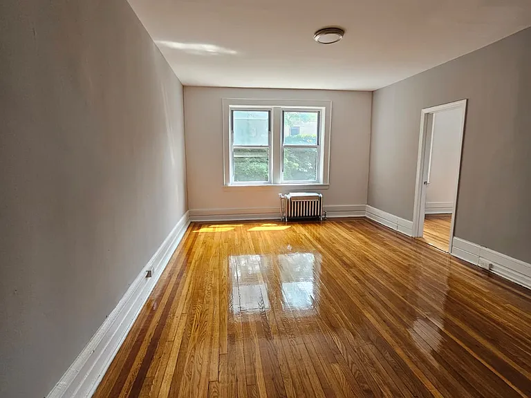 790 Clinton Ave #2D — Photo 11