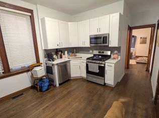 2322 W Rice St #1F, Chicago, IL 60622