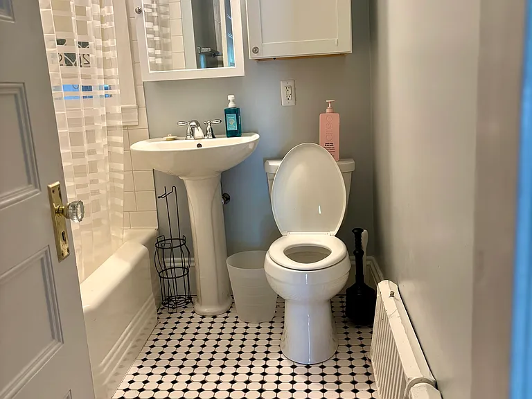 9 Cross St — Photo 9