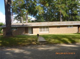 624 3rd St, Jasper, TX 75951