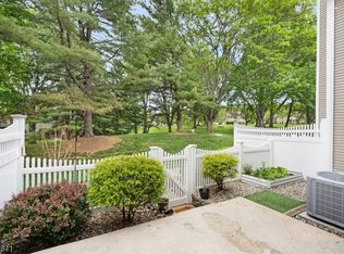 33 Crestmont Rd, Bedminster, NJ 07921