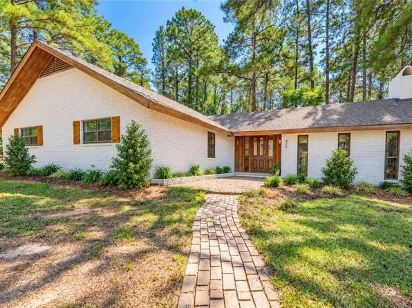 424 Azalea Ave, Pineville, LA 71360