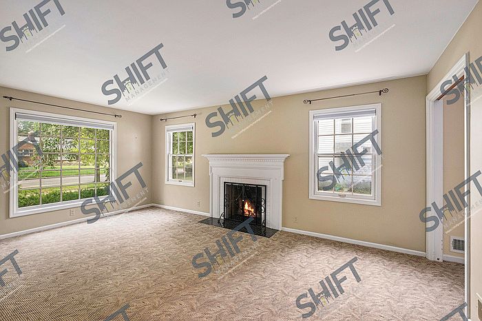 1st image of 1908 Woodward Ave SE