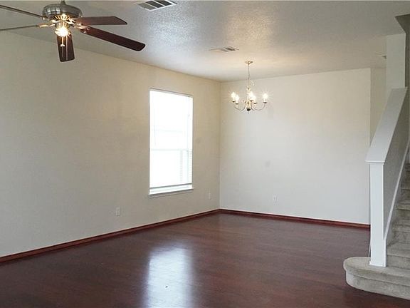 2nd image of 4901 Sydney Harbour Ct