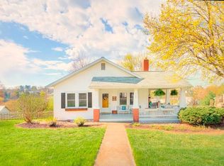 715 Church St #715B, Christiansburg, VA 24073