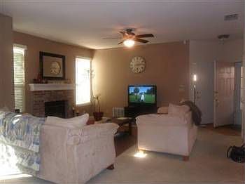 4th image of 1413 Fuhrman Ct