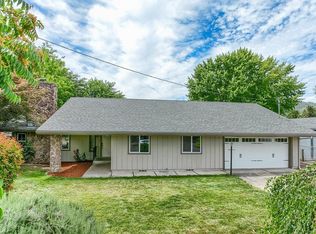 2035 Alamar St, Medford, OR 97501