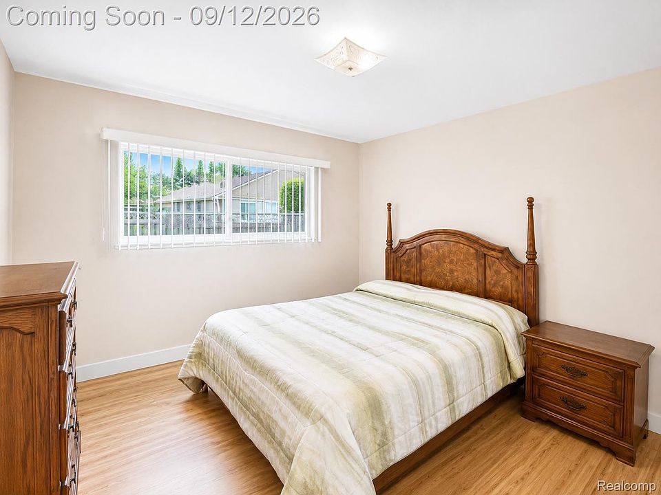 34398 Greentrees Rd, photo 16