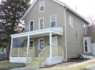 184 S Lasalle St, Aurora, IL 60505