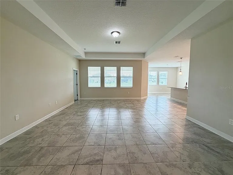 4921 Lotta Ct — Photo 10