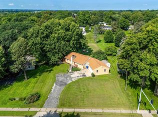 4124 N Division St, Davenport, IA 52806