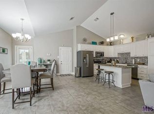 14933 Banff Ct, Baton Rouge, LA 70819