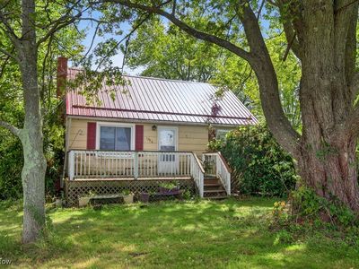 1294 Plymouth Rd, Ashtabula, OH, 44004