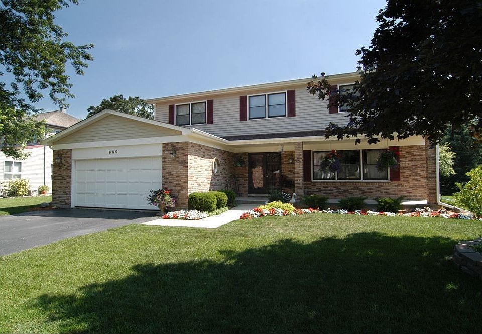1st image of 609 Cortland Dr