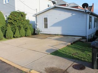 205 S Railroad St, Penn, PA