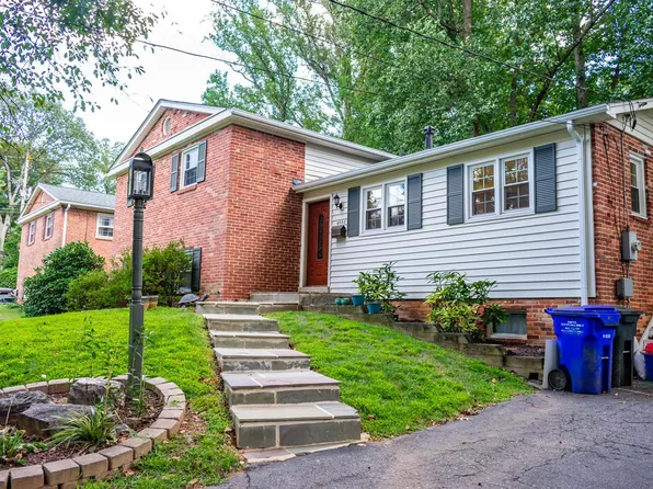 6602 Tusculum Rd, Bethesda, MD 20817