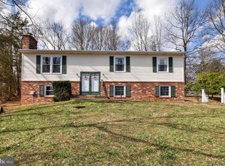 5168 S Hill Dr, Warrenton, VA 20187