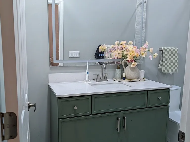 1697 Shadowmoss Cir — Photo 32