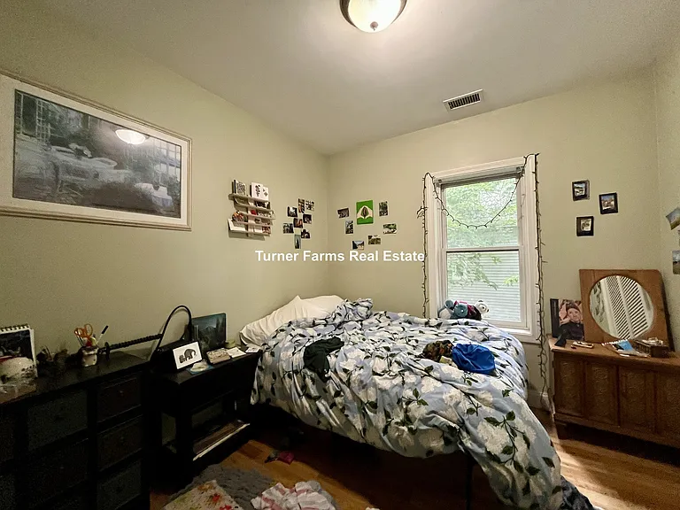 35 Forbes St #2F — Photo 15
