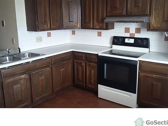 2nd image of 604 Saint Louis Ave