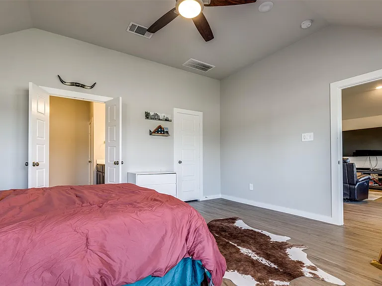 949 Gentle Moss Dr — Photo 7