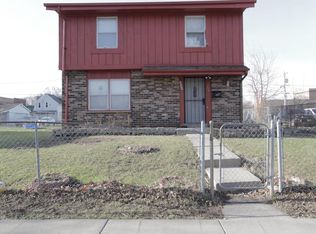 2449 W Highland Ave, Milwaukee, WI 53233