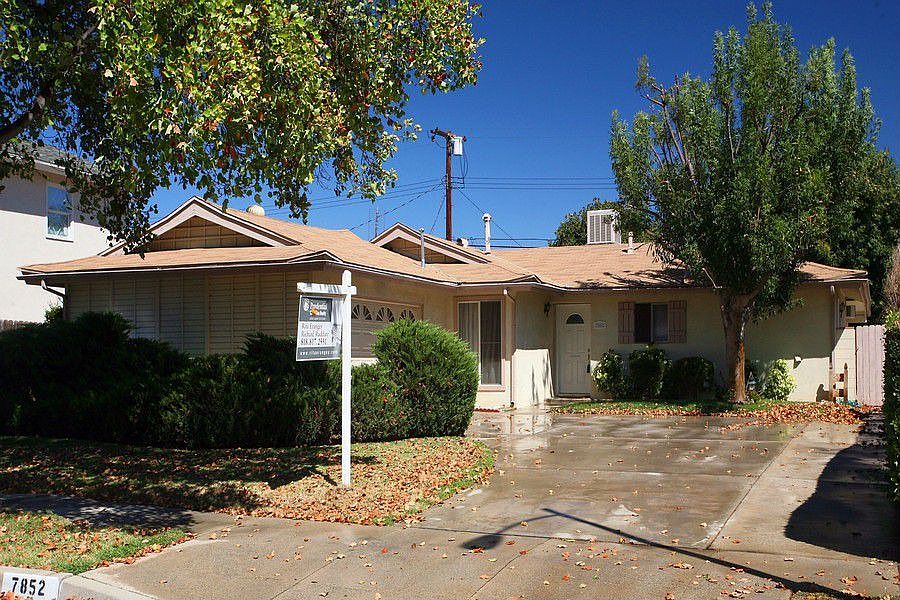 1st image of 7852 Vicky Ave