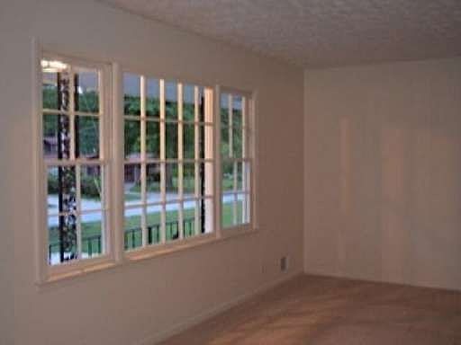 5th image of 2778 Turner Valley Cir SW