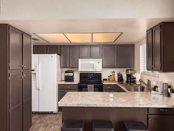 4th image of 6023 W Manzanita Dr