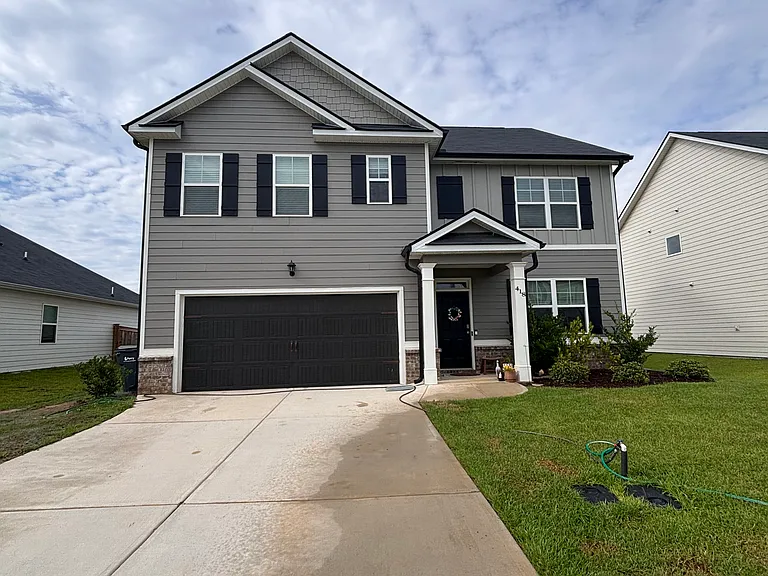 418 Harrow Dr — Photo 2