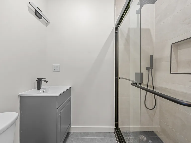 1196 Greene Ave #2 — Photo 4