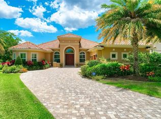 9120 Tillinghast Dr, Tampa, FL 33626
