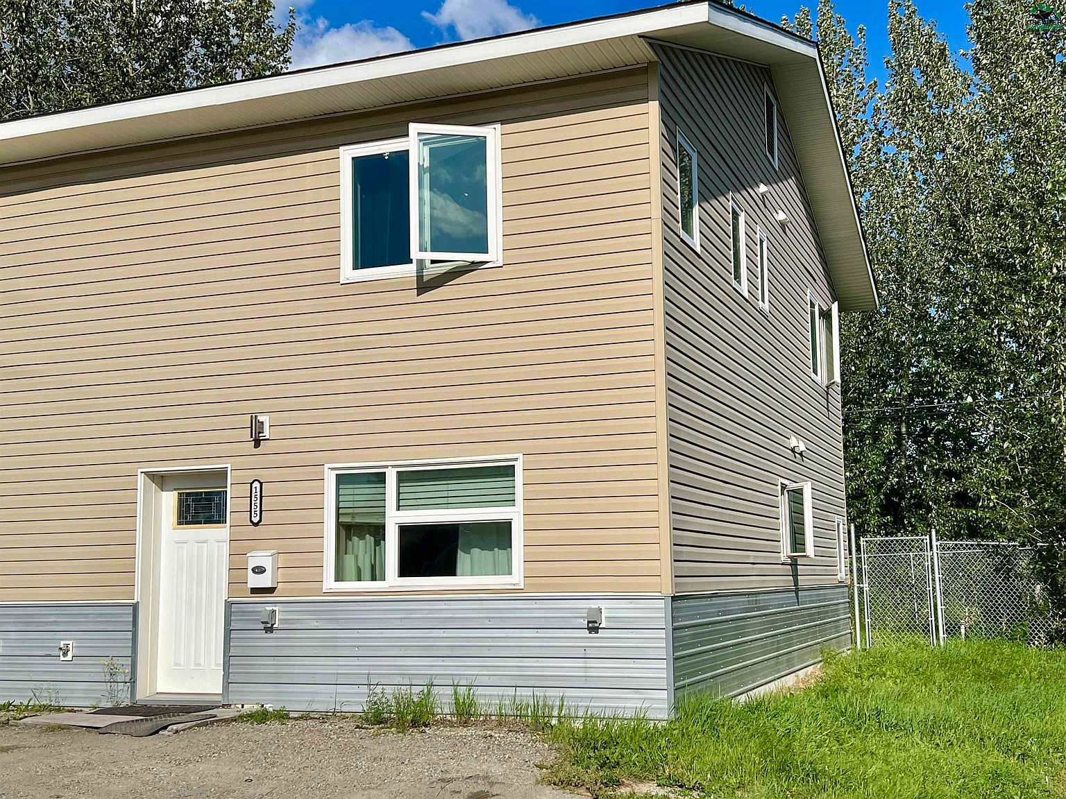 1555 Eielson St, Fairbanks, AK 99701 | MLS #153372 | Zillow