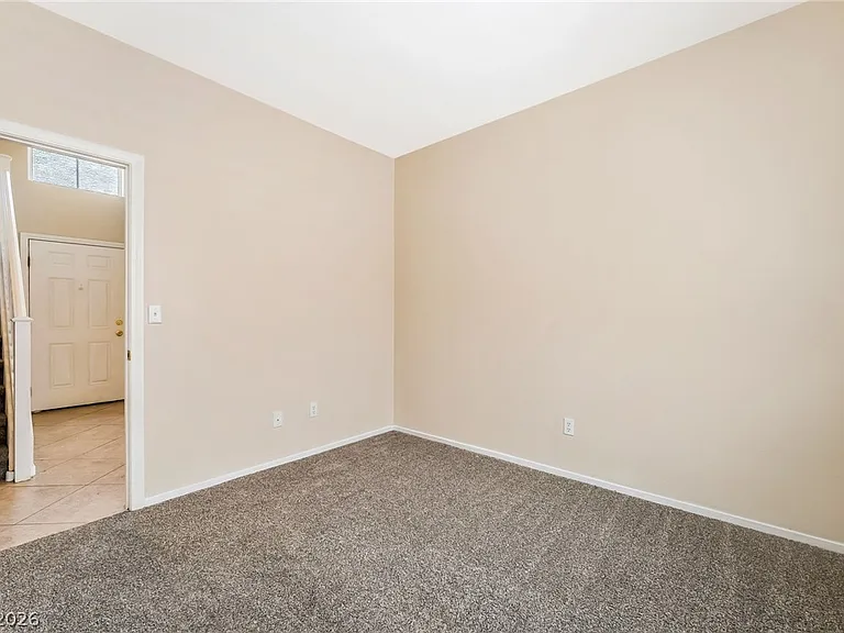 8104 Caspian Moon Dr — Photo 15
