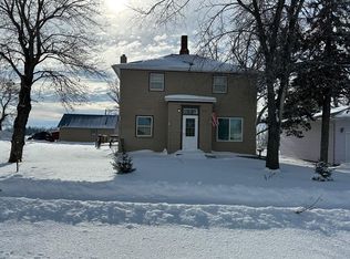 201 W 5th St, White, SD 57276