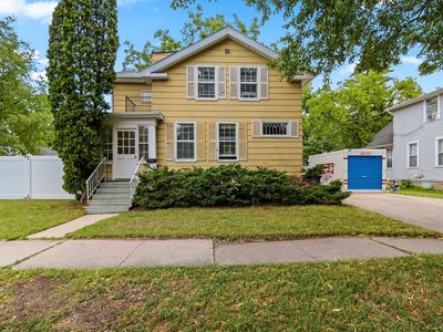 1011 Stuart St, Green Bay, WI, 54301