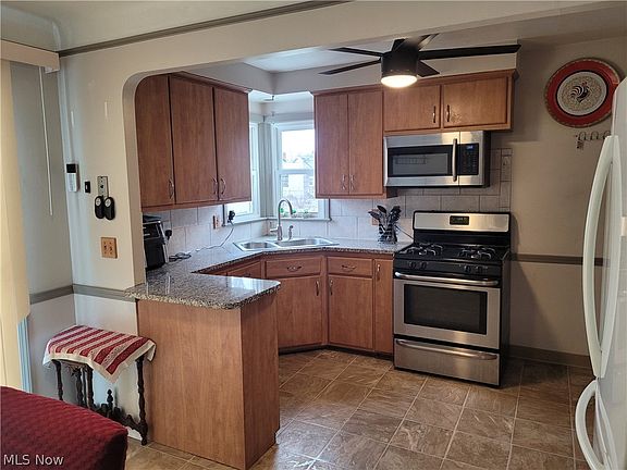 2nd image of 5853 Monica Ln