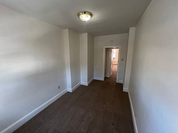 5th image of 42 Owen Ave APT 3