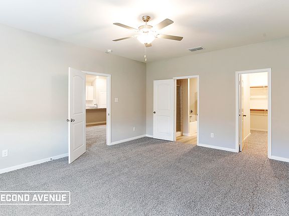 5th image of 2113 Jeanine Dr