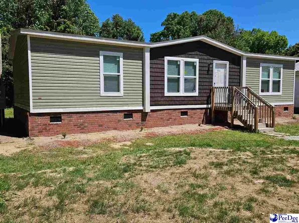 111 N Pinckney St, Timmonsville, SC 29161