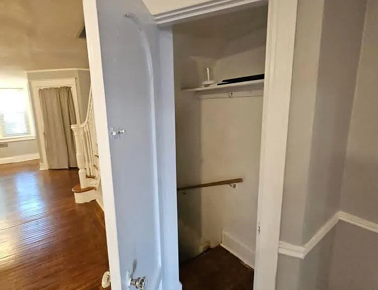 5736 Woodcrest Ave — Photo 6