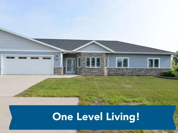4622 44th Ave S, Fargo, ND 58104