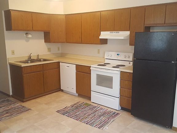 2nd image of 1080 Ann Ln