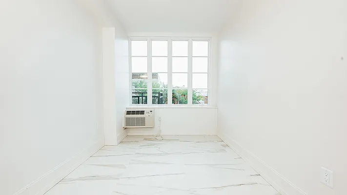 Rented by Nooklyn NYC LLC | media 8