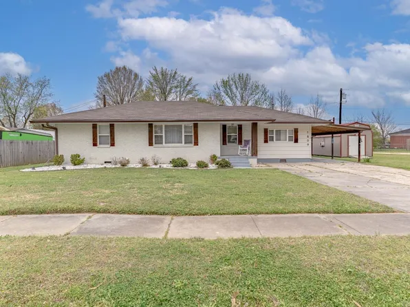 1809 Woodland Dr, Paragould, AR 72450