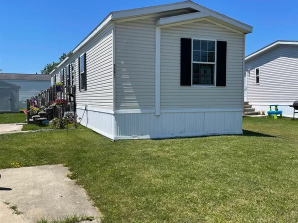 3392 Harbor Crk, Burton, MI 48519