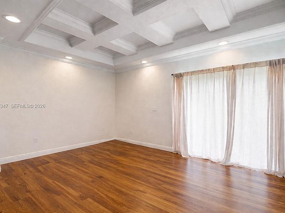 3rd image of 11667 NE 18th Dr #11667